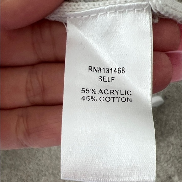 Fate Pickleball White Sweater with Green and Pink Accents Size Small - Picture 3 of 5